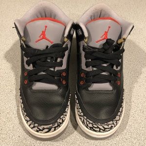 Air Jordan retro 3s